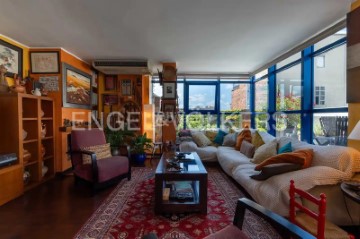 Penthouse 2 Bedrooms in Barri Vell