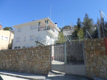 Casa o chalet 5 Habitaciones en Robledo de Chavela