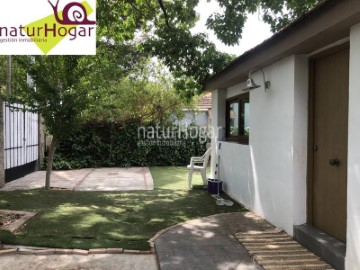 House 2 Bedrooms in La Cañada