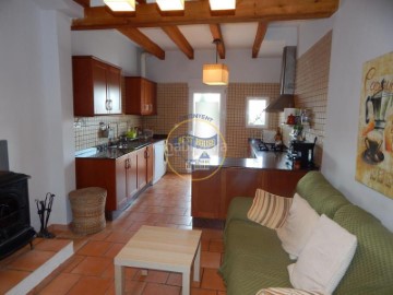 House 3 Bedrooms in Bocairent