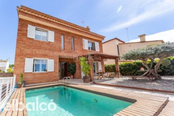 Casa o chalet 6 Habitaciones en Sant Jordi-Babilonia