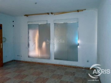 House 4 Bedrooms in Cabañas de la Sagra