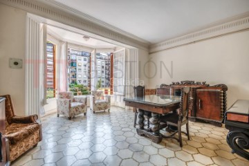 Piso 5 Habitaciones en Eixample