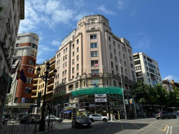 Piso 4 Habitaciones en Centro - Ayuntamiento