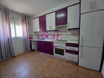 House 3 Bedrooms in Torrijos