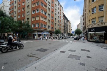 Piso 5 Habitaciones en Centro - Ayuntamiento