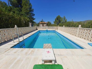 House 3 Bedrooms in Macastre