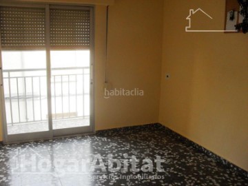 Apartamento 4 Quartos em Albaida