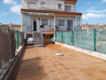 Casa o chalet 3 Habitaciones en Urbanització Casa Roja