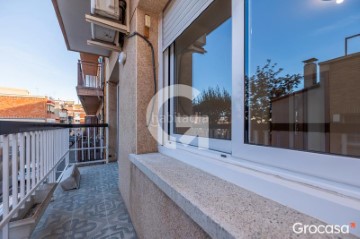 Apartment 4 Bedrooms in Centre - Casco Antiguo