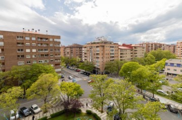 Appartement 4 Chambres à Iturrama