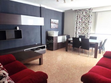 Apartment 4 Bedrooms in Zona Centro-Corredera