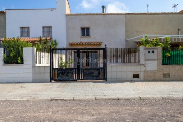 Maison 3 Chambres à Canet d'en Berenguer