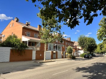 House 4 Bedrooms in San Nicasio - Campo de Tiro - Solagua