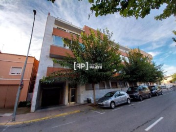 Apartment 3 Bedrooms in Poligono Industrial 'Reves' de Alcarras