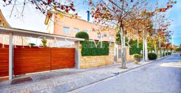 House 5 Bedrooms in Vinyet-Terramar-Can Pei-Can Girona