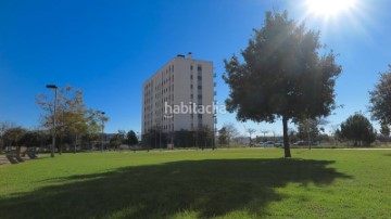 Piso 3 Habitaciones en Zona Salinas