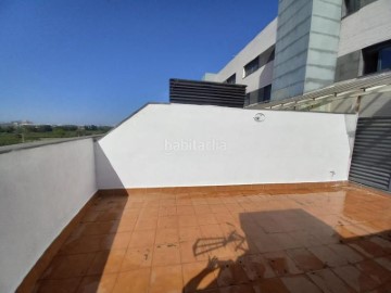 Apartment 3 Bedrooms in Albatàrrec