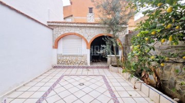 House 3 Bedrooms in Albal