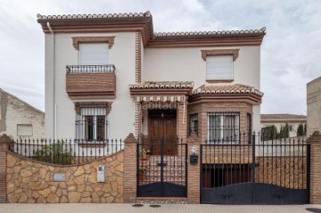 Casa o chalet 3 Habitaciones en Santa Fe