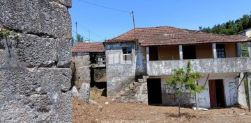 Maison  à Alpendorada, Várzea e Torrão