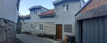 House 2 Bedrooms in Alcofra