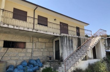 Moradia 3 Quartos em Amarante (São Gonçalo), Madalena, Cepelos e Gatão