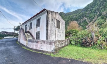 House  in Fajã Grande