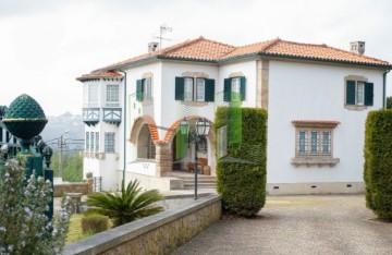 Quintas e casas rústicas 4 Quartos em O. Azeméis, Riba-Ul, Ul, Macinhata Seixa, Madail