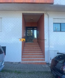 Apartment 2 Bedrooms in Lomba