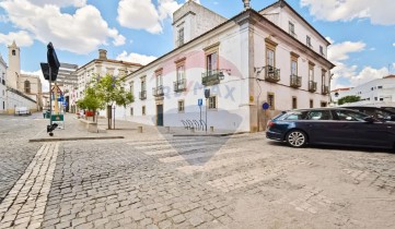 Apartment  in Évora (São Mamede, Sé, São Pedro e Santo Antão)