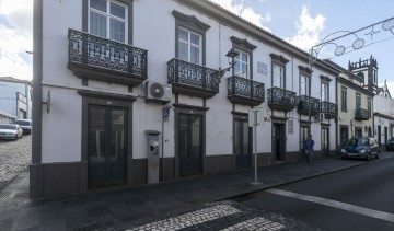 Maison 5 Chambres à Ribeira Grande (Conceição)