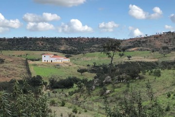 House  in Garvão e Santa Luzia