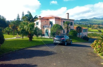 Maison 5 Chambres à São Vicente Ferreira