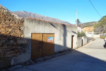 Maisons de campagne à Cortes do Meio
