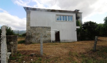 House  in Amares e Figueiredo