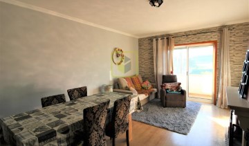 Apartment 3 Bedrooms in Oliveirinha