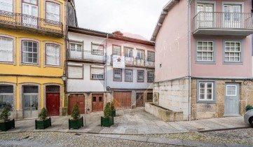 Apartment  in Oliveira, São Paio e São Sebastião