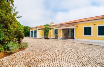 House 9 Bedrooms in Canha