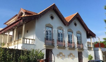 House  in Ervedosa do Douro