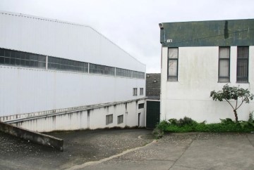 Industrial building / warehouse in Cebolais de Cima e Retaxo
