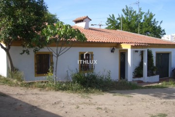 House 1 Bedroom in Assunção, Ajuda, Salvador e Santo Ildefonso