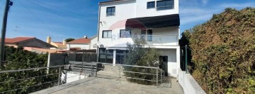 House 10 Bedrooms in Asseiceira