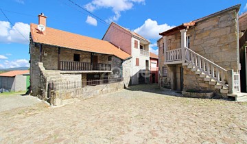 Maison 4 Chambres à Tourém