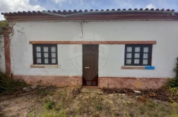 Casa o chalet 2 Habitaciones en São Facundo e Vale das Mós