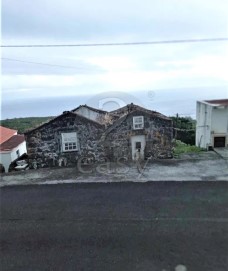 Maison 4 Chambres à Urzelina (São Mateus)