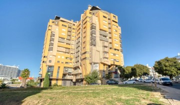 Apartamento 1 Quarto em Cidade de Santarém