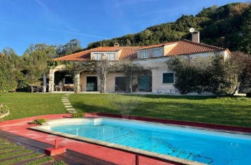 Country homes 6 Bedrooms in Santo Quintino
