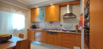 Apartamento 3 Quartos em Samora Correia