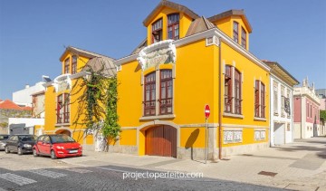 Maison 4 Chambres à Espinho